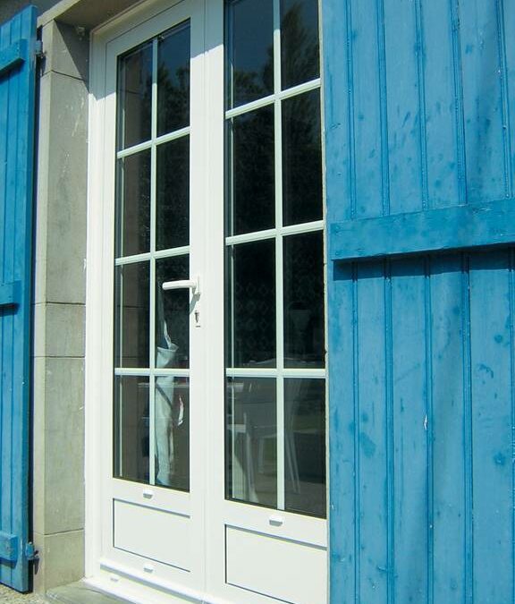 Installation de Porte Fenêtre PVC dans les Bouches-du-Rhône