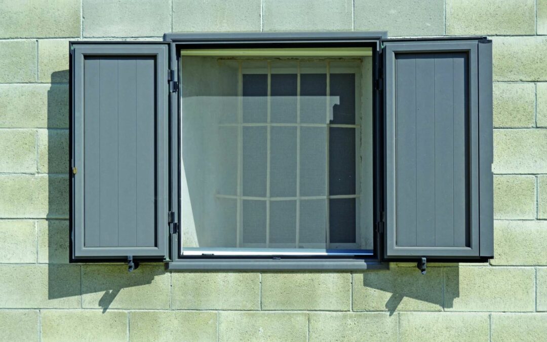 Installation de Volets battants en aluminium dans les Bouches-du-Rhône